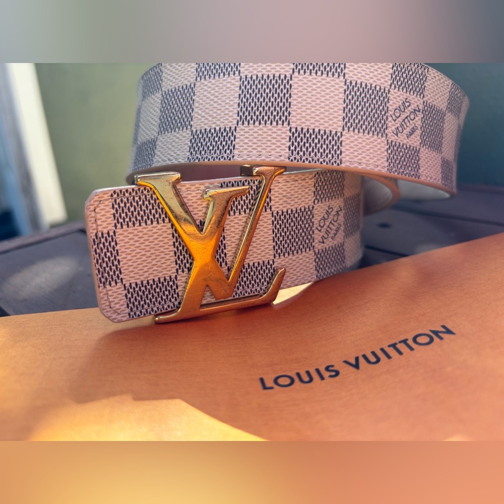 Authentic Louis Vuitton Belt With Receipts Gem
